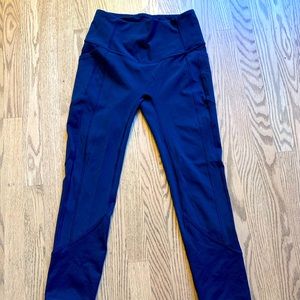 LULULEMON All the right places tights / Legging 23 inch